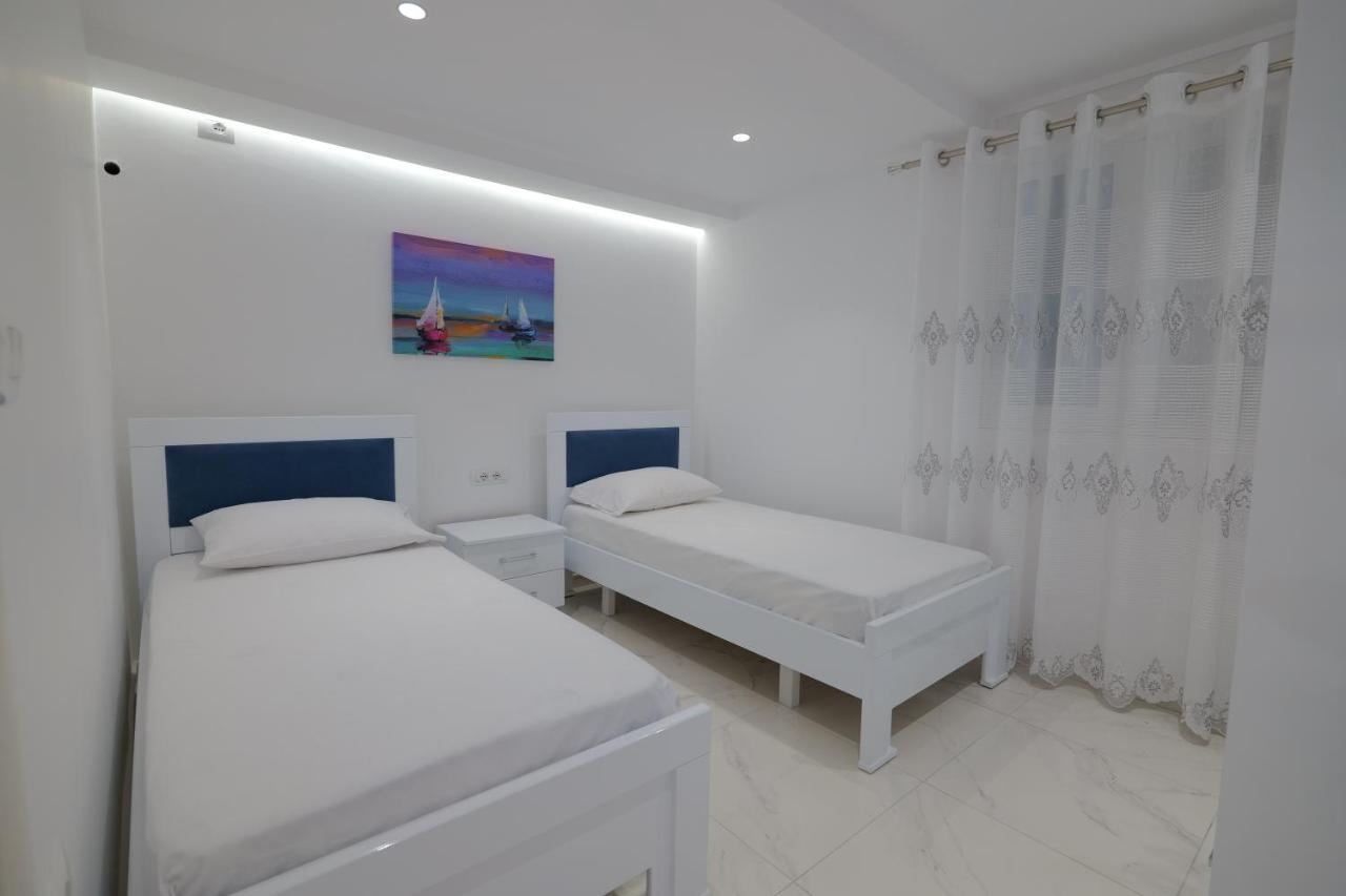סרנדה Twins Villa מראה חיצוני תמונה