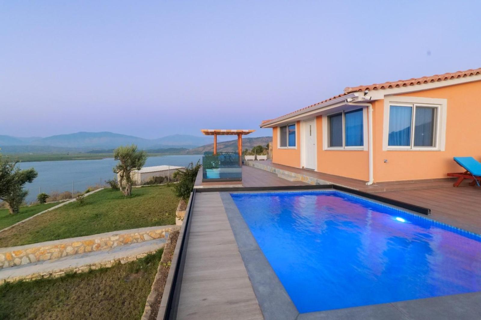 סרנדה Twins Villa מראה חיצוני תמונה
